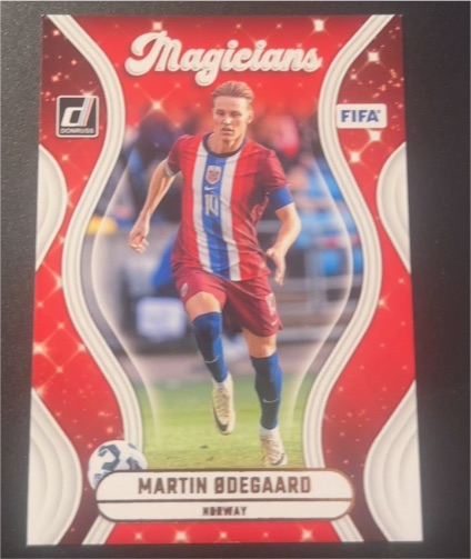 2024-25 Donruss #4 Martin Odegaard Magicians Norway — front