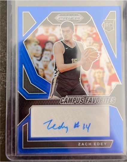 2024 Panini Prizm Draft Picks #CFS-ZED Zach Edey Campus Favorites Signatures — front