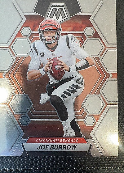 2023 Panini Mosaic #40 Joe Burrow — front