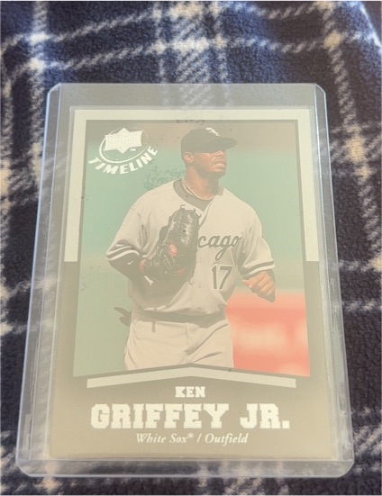 2008 Upper Deck Timeline #17 Ken Griffey Jr. — front