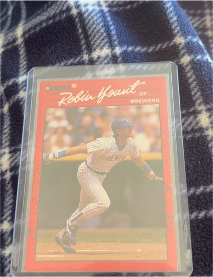 1990 Donruss #146 Robin Yount — front