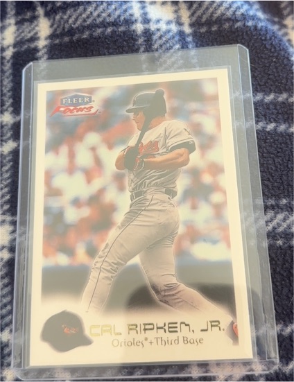 2000 Fleer Focus #185 Cal Ripken Jr. — front
