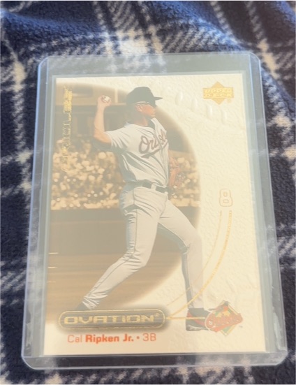 2001 Upper Deck Ovation #14 Cal Ripken Jr. — front