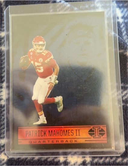 2021 Panini Illusions #24 Patrick Mahomes II — front