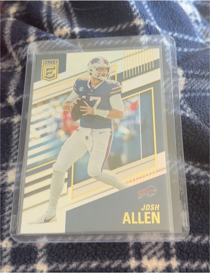 2022 Panini Donruss Elite #1 Josh Allen — front