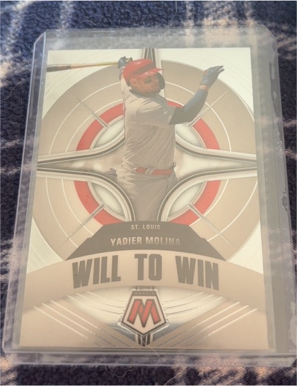 2022 Panini Mosaic #WW-1 Yadier Molina Will to Win — front