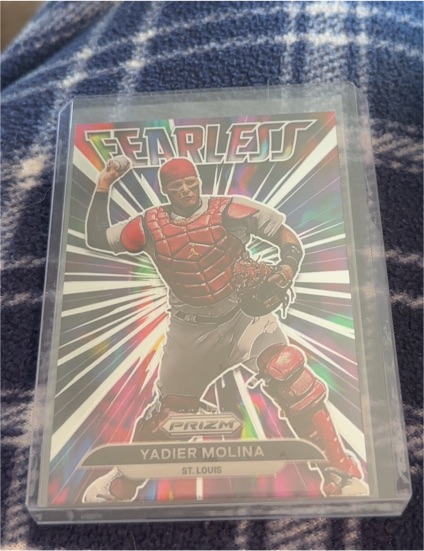 2022 Panini Prizm Baseball #FL-10 Yadier Molina Fearless — front