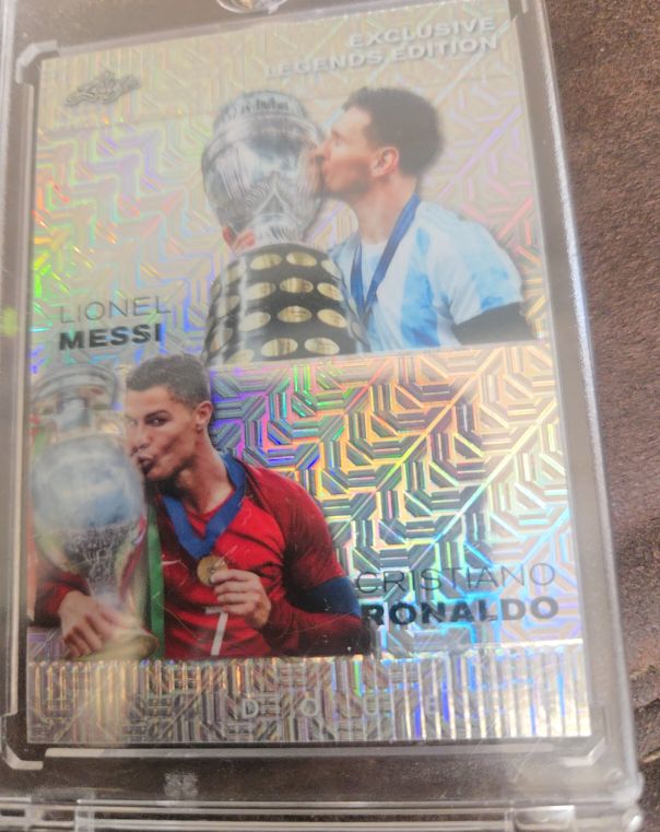 2023 Leaf Special Release #ELE39 Lionel Messi Cristiano Ronaldo — front