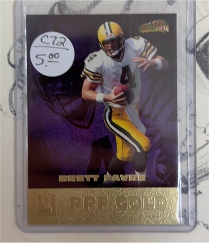 1995 Ultra #118 Brett Favre — front