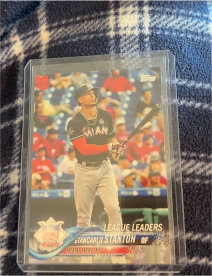 2018 Topps League Leaders #45 Giancarlo Stanton — front