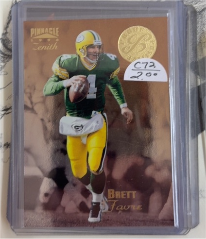 1996 Pinnacle Zenith #Z-144 Brett Favre — front