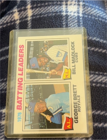 1977 Topps #1 Batting Leaders George Brett Bill Madlock — front