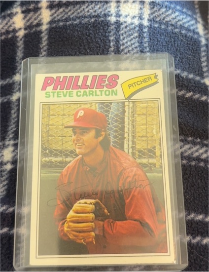 1977 Topps #110 Steve Carlton — front