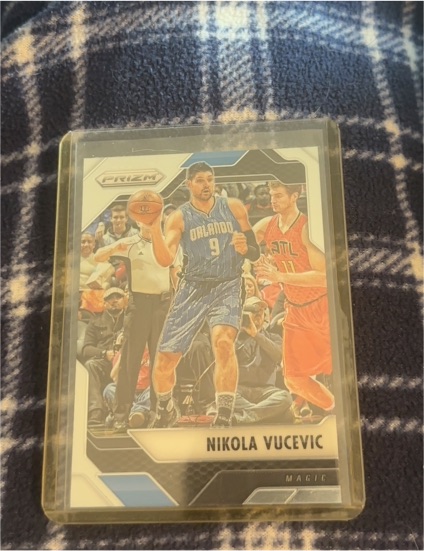 2016-17 Panini Prizm #142 Nikola Vucevic — front