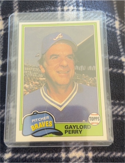 1981 Topps #812 Gaylord Perry — front