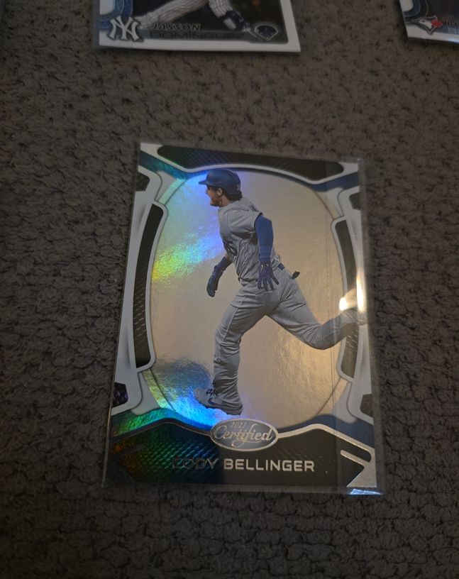 2021 Panini Chronicles Certified #29 Cody Bellinger — front