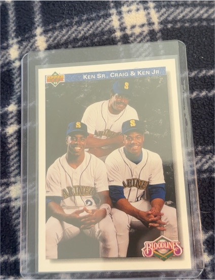 1992 Upper Deck Bloodlines #85 Ken Griffey Jr, Ken Griffey Sr, Craig Griffey — front