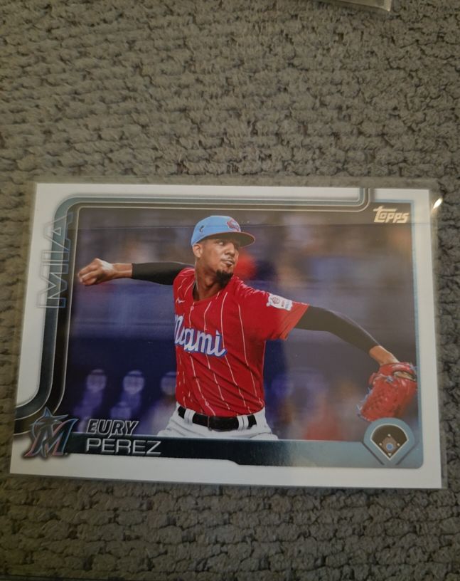 2025 Topps Series 2 #487 Eury Perez — front