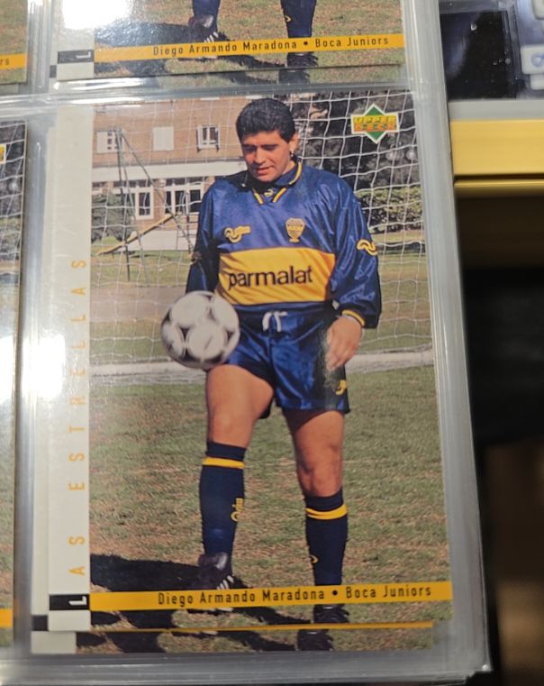 1995 Upper Deck Argentine Football Las Estrellas #165 Diego Armando Maradona — front