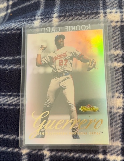 2000 Fleer Showcase #51 Vladimir Guerrero — front