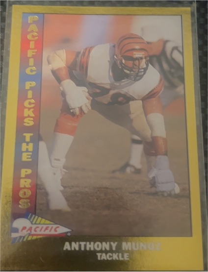 1992 Pacific Picks The Pros Gold #6 Anthony Munoz — front