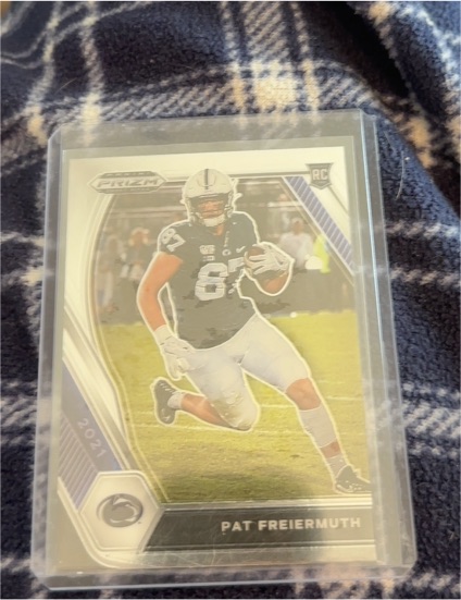 2021 Panini Prizm #364 Pat Freiermuth — front