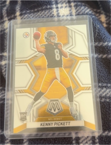 2022 Panini Mosaic #270 Kenny Pickett — front