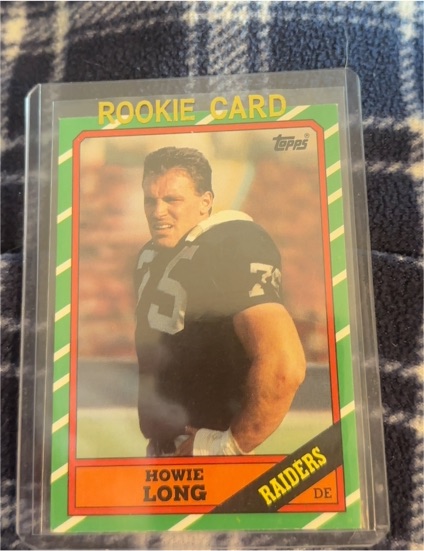 1986 Topps #67 Howie Long — front