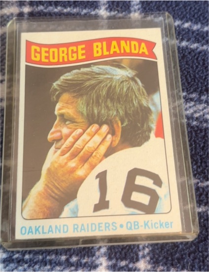 1975 Topps #8 George Blanda — front