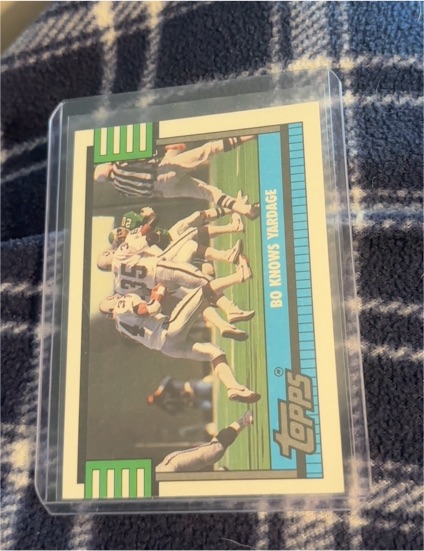 1990 Topps #522 Bo Jackson Bo Knows Yardage — front