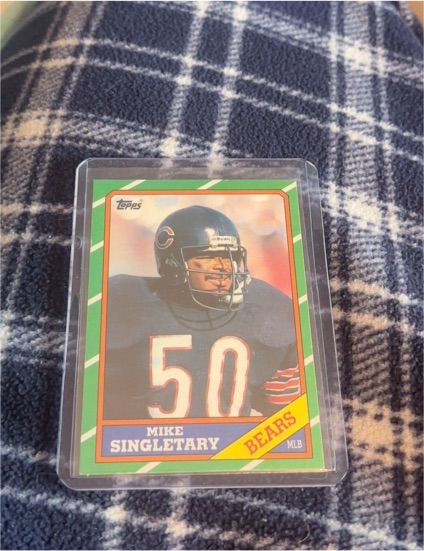 1986 Topps #24 Mike Singletary — front