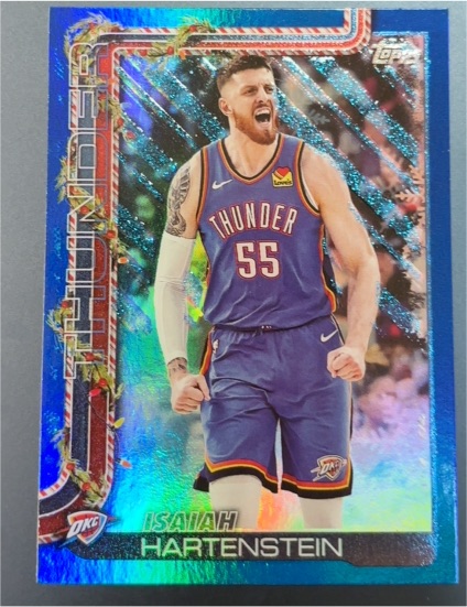 2025-26 Topps Holiday #H95 Isaiah Hartenstein — front