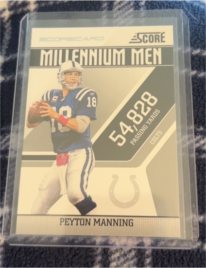 2011 Score Millennium Men #14 Peyton Manning — front