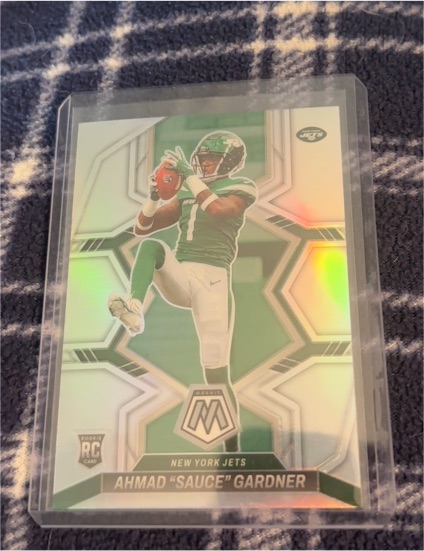 2022 Panini Mosaic #335 Ahmad "Sauce" Gardner RC Rookie — front