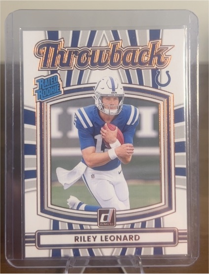 2025 Panini Donruss #33 Riley Leonard — front