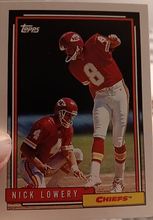 1992 Topps #90 Nick Lowery — front