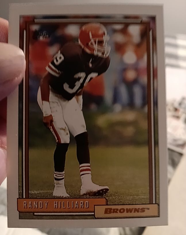 1992 Topps #34 Randy Hilliard — front