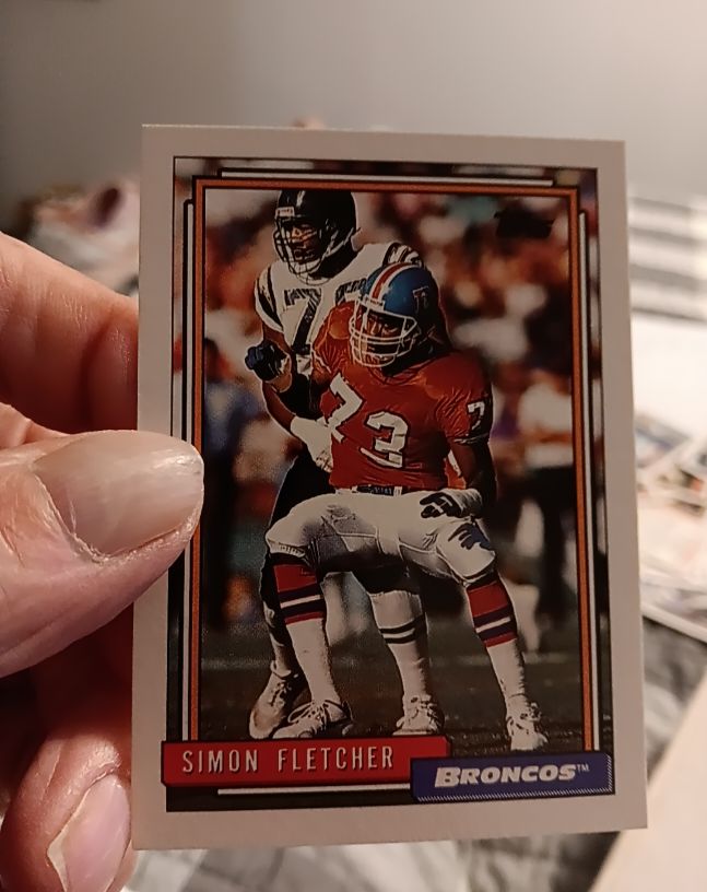 1992 Topps #69 Simon Fletcher — front