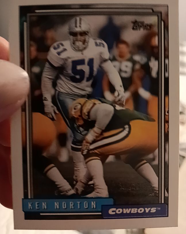 1992 Topps #261 Ken Norton Dallas Cowboys — front