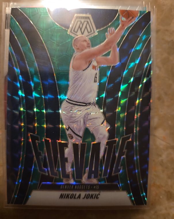 2024-25 Panini Mosaic #20 Nikola Jokic Elevate Green Mosaic Prizm — front