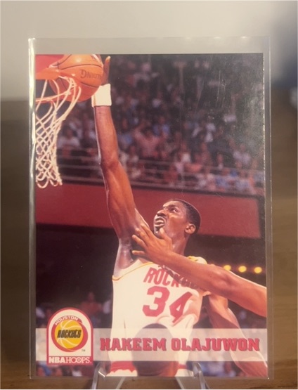 1993-94 NBA Hoops #81 Hakeem Olajuwon — front