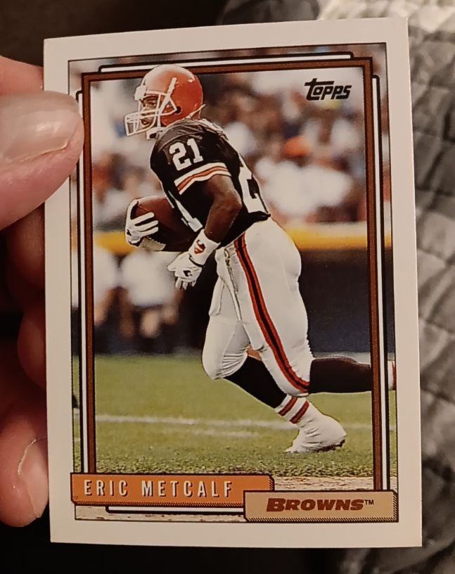 1992 Topps #301 Eric Metcalf — front