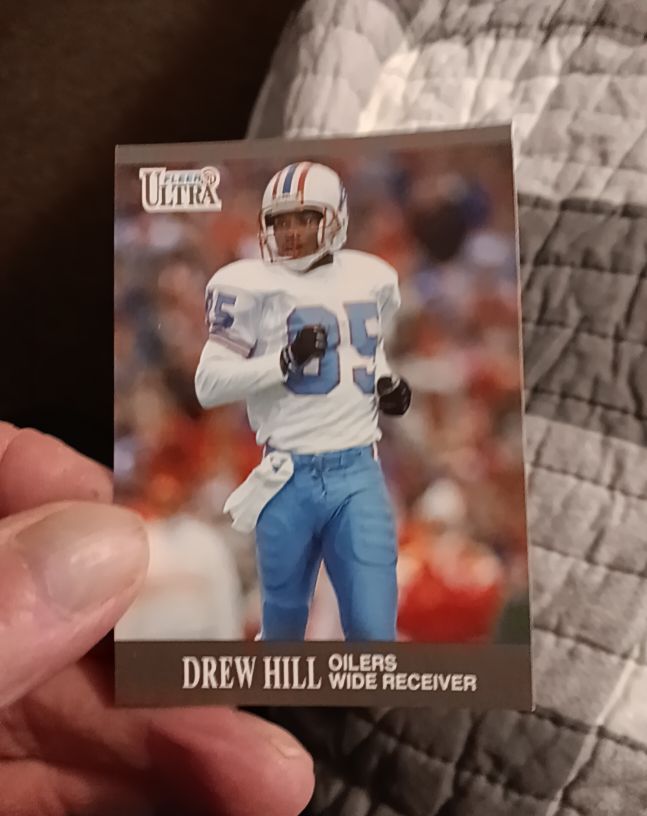 1991 Fleer Ultra #49 Drew Hill — front