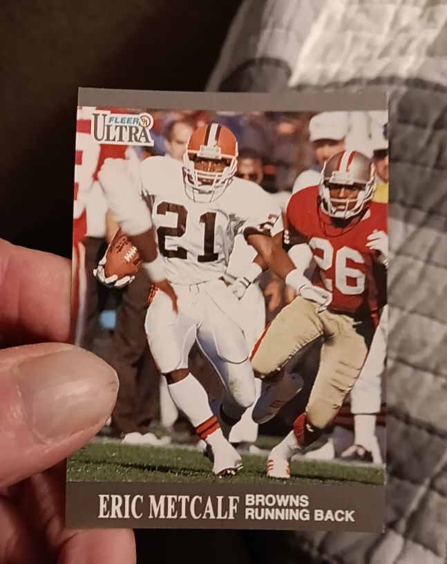 1991 Fleer Ultra #32 Eric Metcalf — front