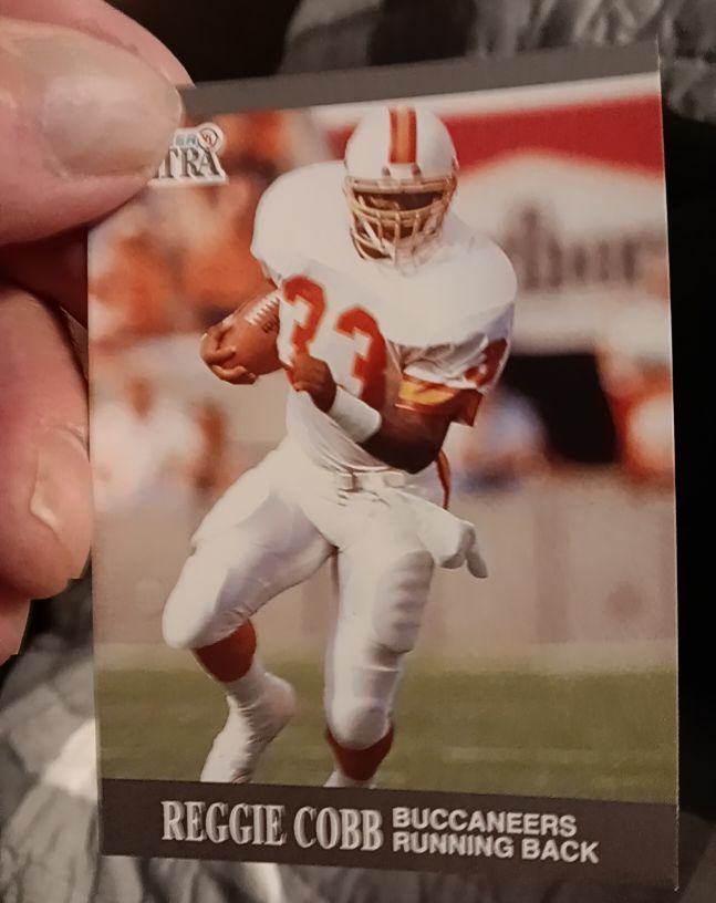 1991 Fleer Ultra #260 Reggie Cobb — front