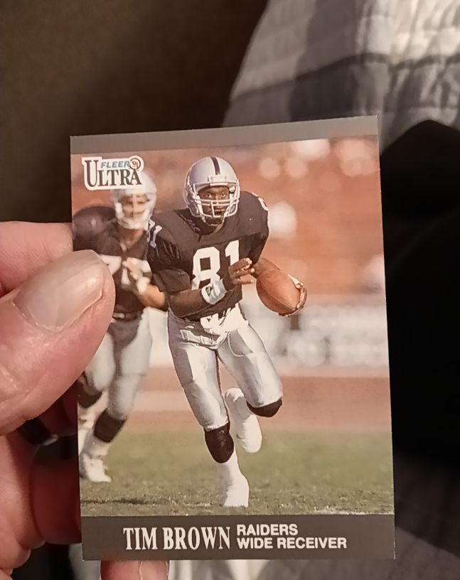 1991 Fleer Ultra #77 Tim Brown — front