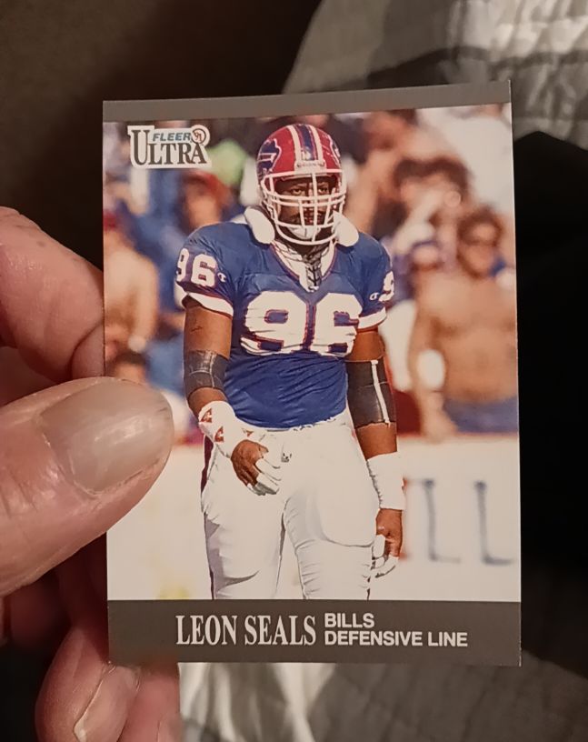 1991 Fleer Ultra #96 Leon Seals — front