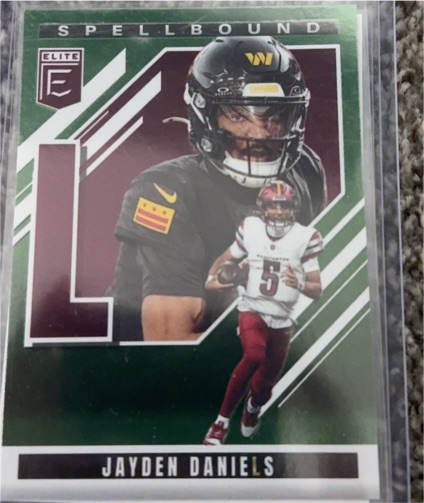 2025 Panini Donruss Elite #13 Jayden Daniels Spellbound L — front