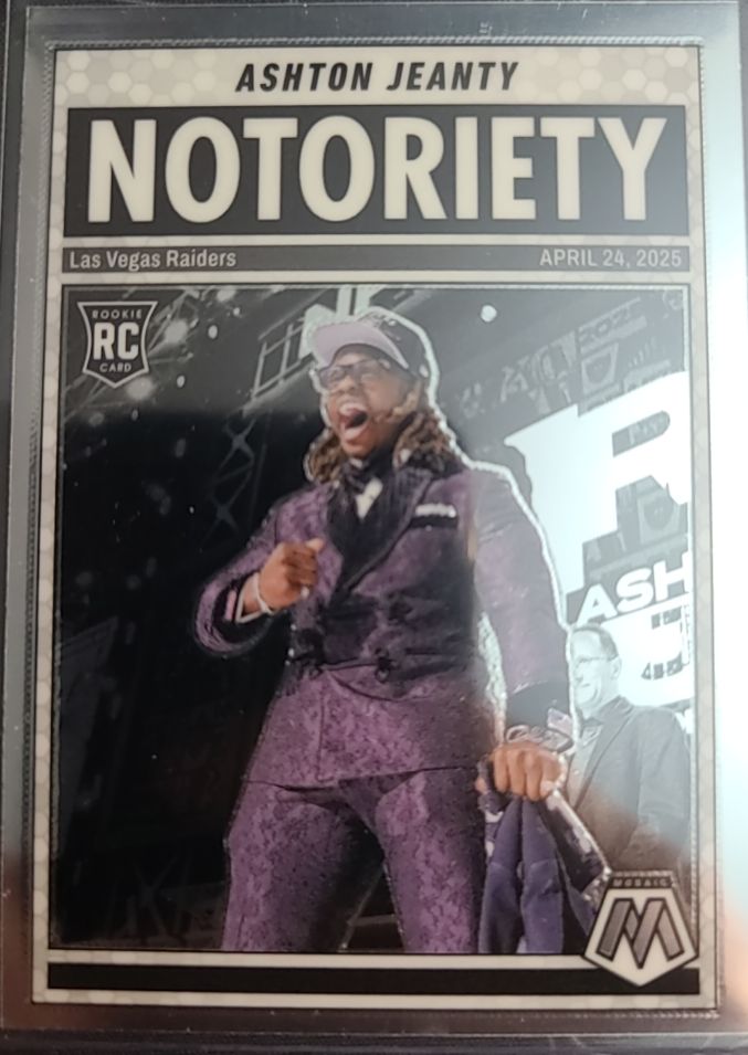 2025 Panini Mosaic #18 Ashton Jeanty Notoriety Rookie Card — front