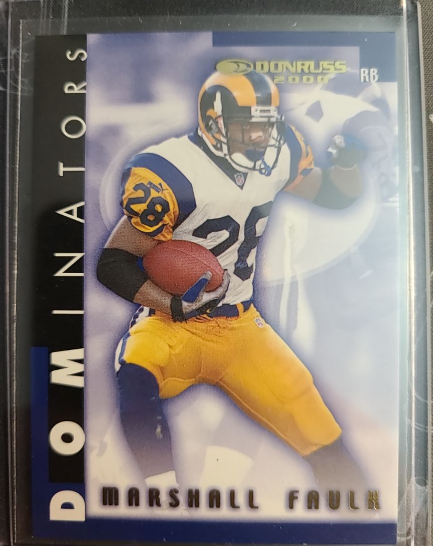 2000 Donruss #D-42 Marshall Faulk Dominators — front